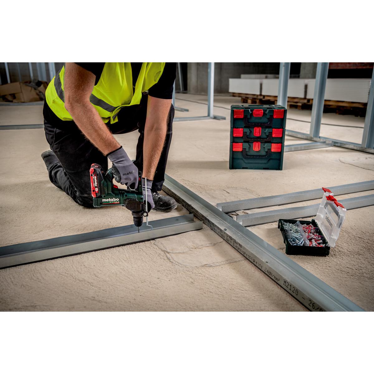 Metabo Akku-Bohrhammer BH 18 LTX BL 16 metaBOX 145 L - 18V 2x2Ah Li-Power + SC 30