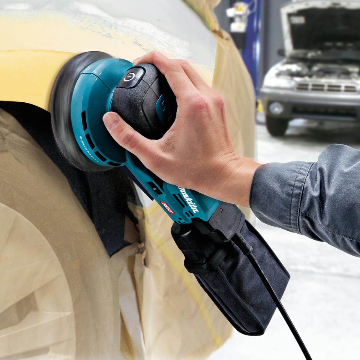 Makita Akku-Exzenterschleifer XGT - Connector - 125 mm Ø - 5,0 mm Hub - 1,6 m Kabel - BO001CGZ