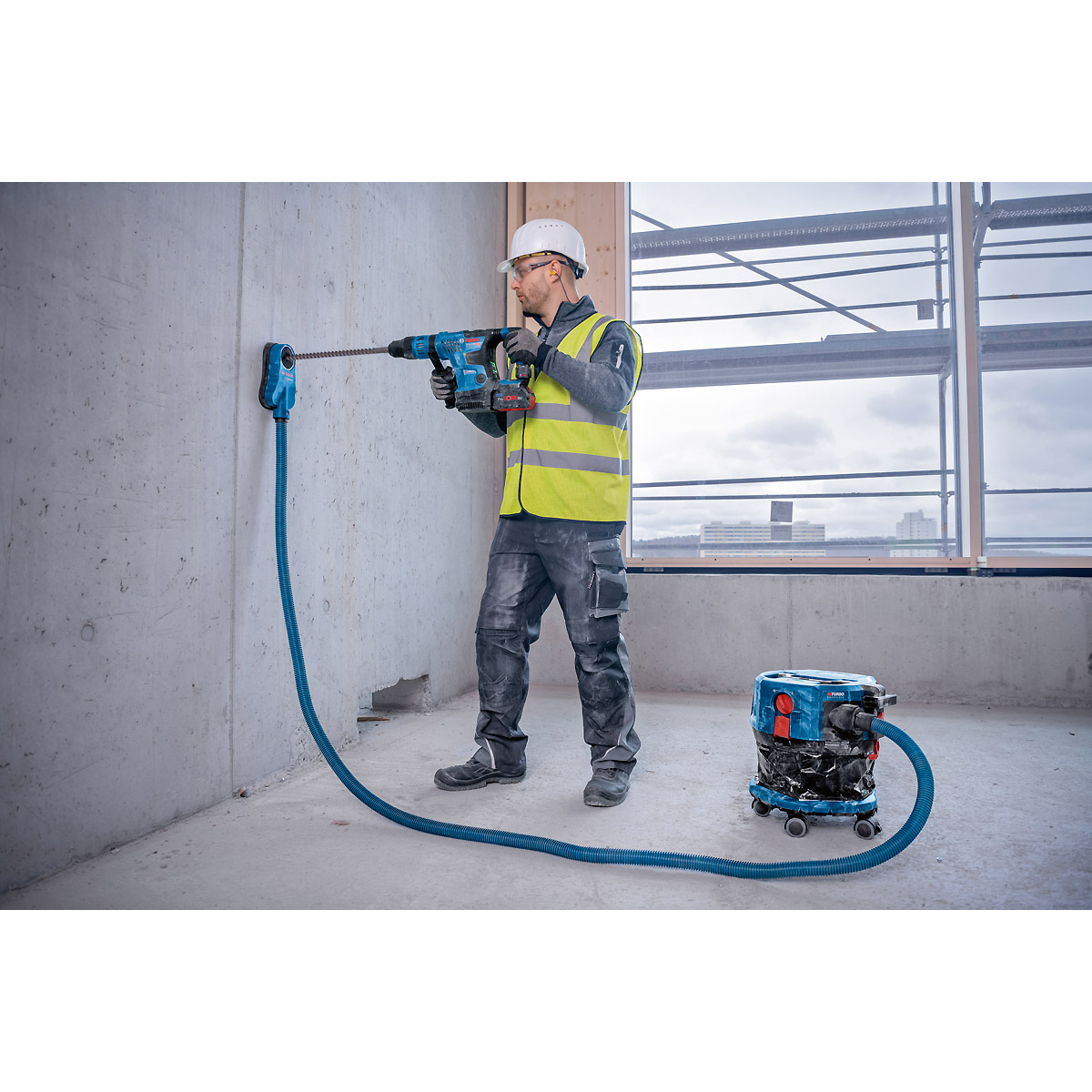 Bosch Akku-Staubsauger GAS 18V-12 MC