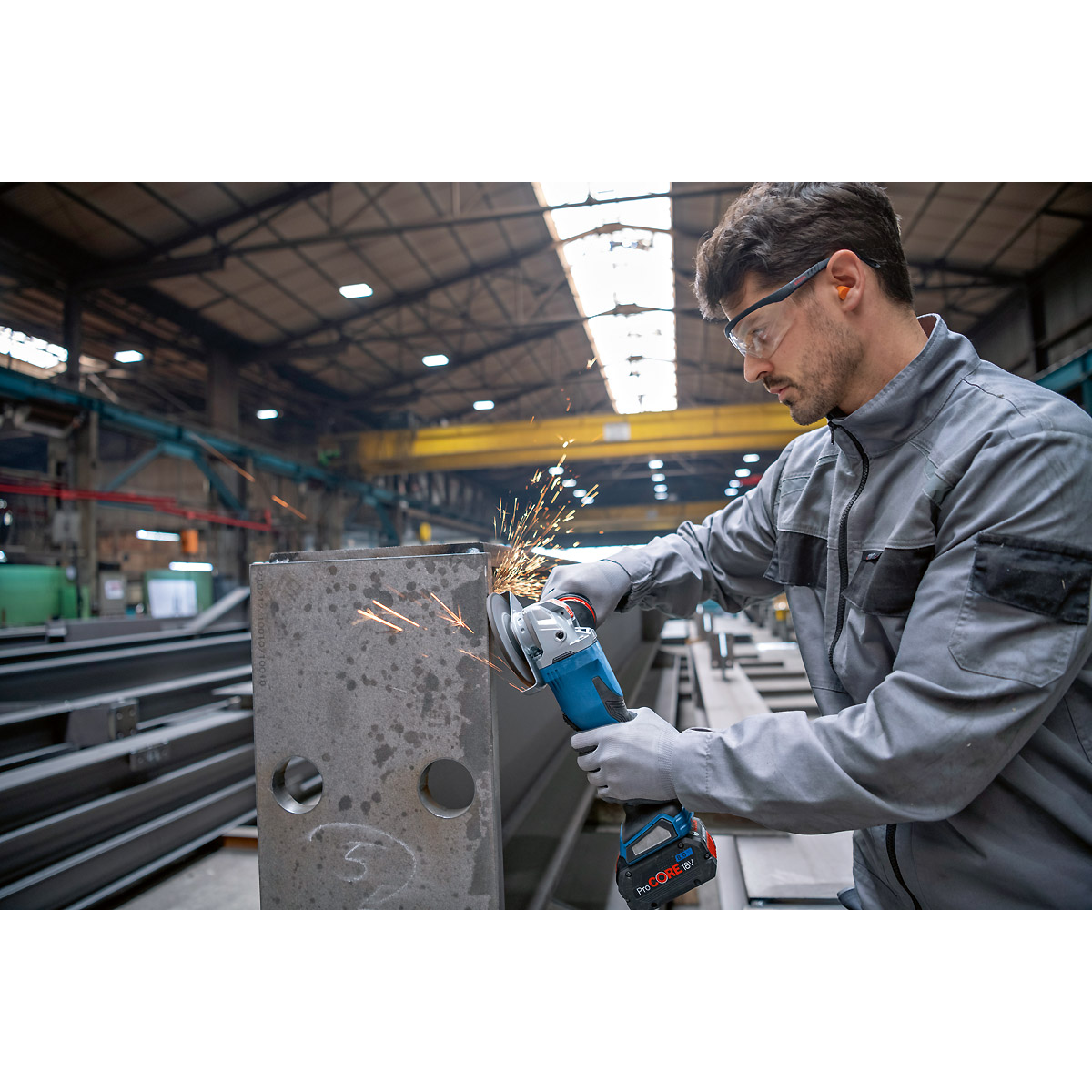 Bosch Akku-Winkelschleifer BITURBO mit X-LOCK GWX 18V-15 P in L-BOXX mit Zusatzhandgriff