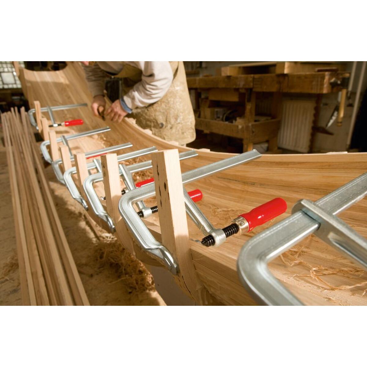 Bessey Original Ganzstahl-Schraubzwinge GZ mit bewährtem Holzgriff