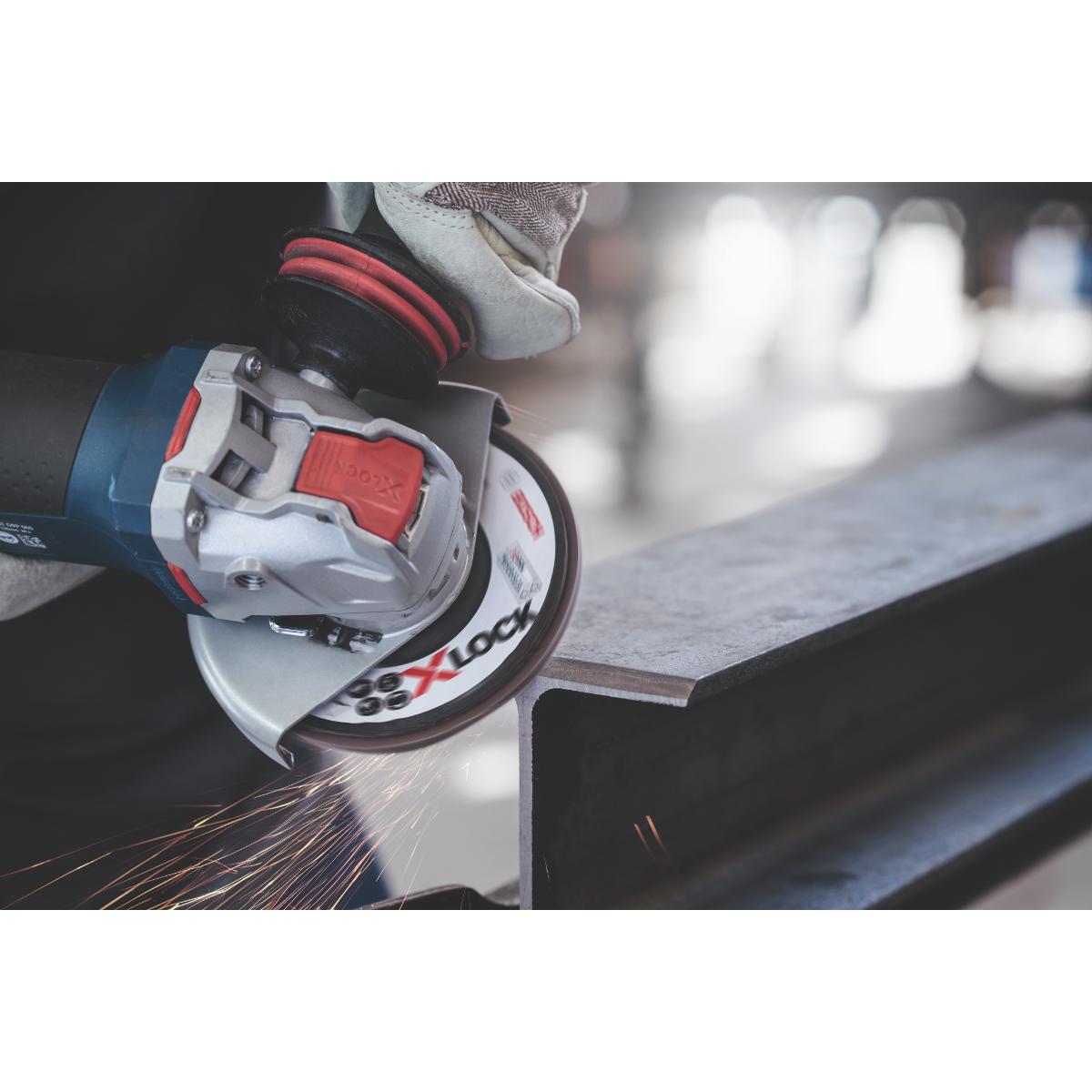 Bosch PRO X571 Fächerschleifscheibe, abgewinkelt, 115 mm, K120, X-Lock