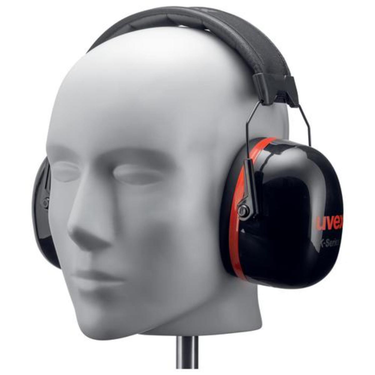 uvex K30 Kapselgehörschutz schwarz/ rot SNR 36 dB