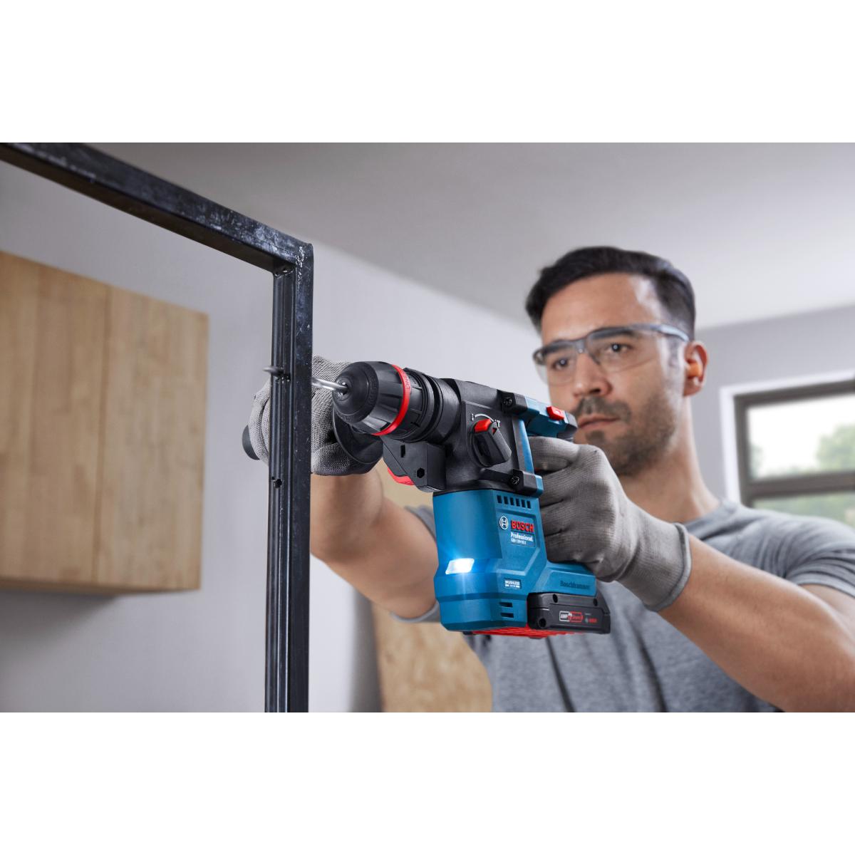 Bosch Akku-Bohrhammer mit ONECHUCK GBH 18V-18 X