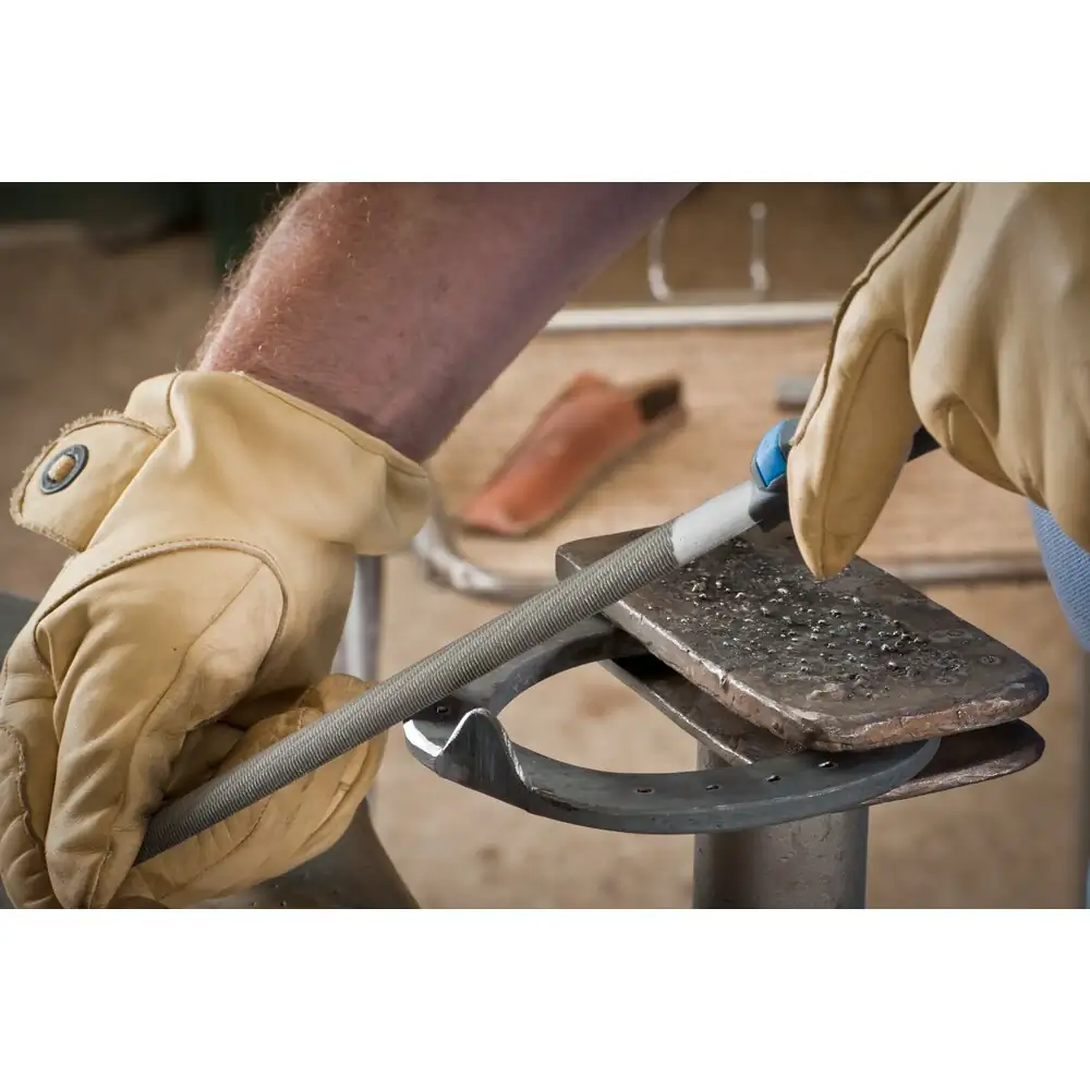 PFERD TOOLS Werkstattfeile mit Heft Halbrund-Spitz