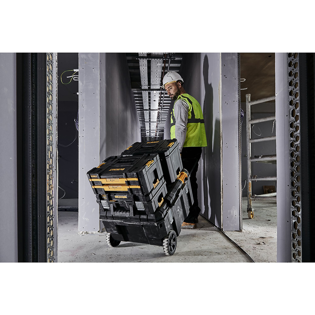 DEWALT Mobile Montagebox T-STAK