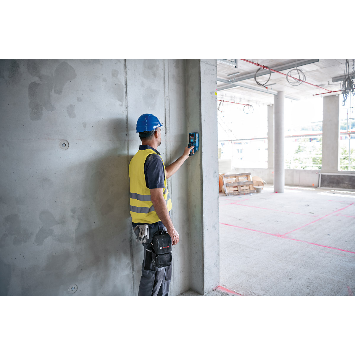 Bosch Ortungsgerät Wallscanner D-tect 200 C mit 1x Akku GBA 12V 2.0Ah