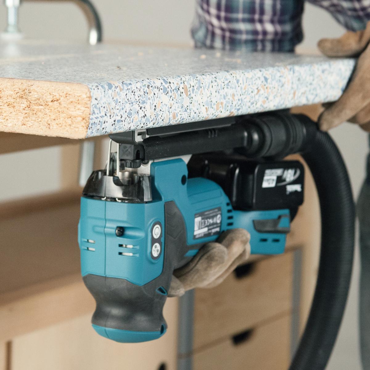Makita Akku-Pendelhubstichsäge 18V - 800-3.500 U/min - 135 mm - DJV181RTJ