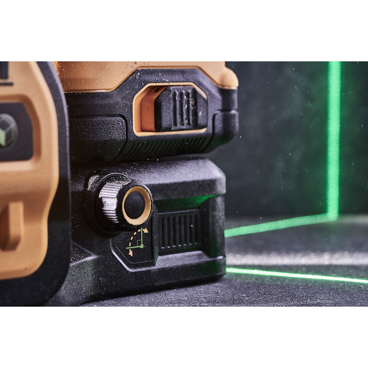 DEWALT Akku-Multi-Linienlaser grün 18V grün + Akku + Schnellladegerät