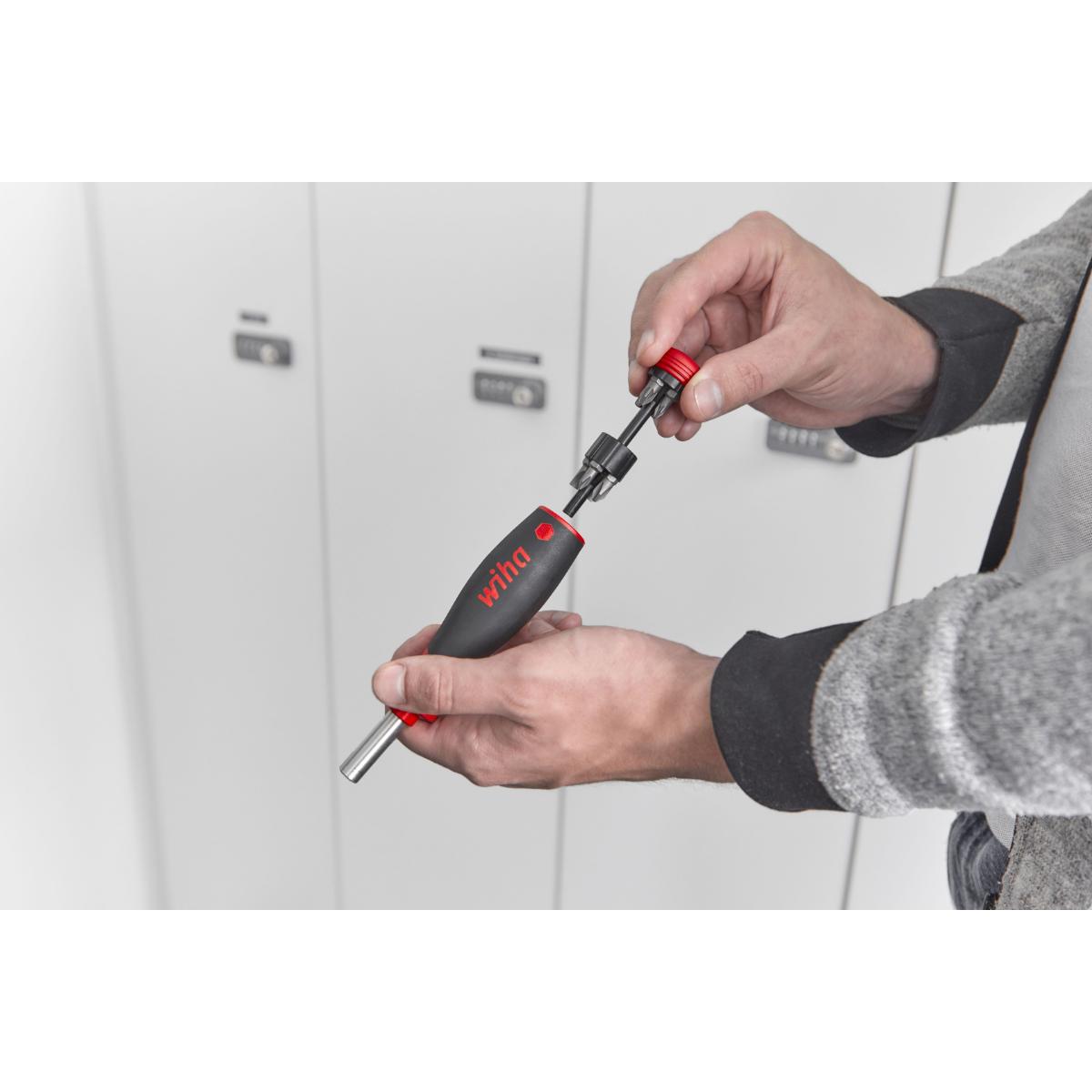 Wiha Schraubendreher mit Bit Magazin PocketMax magnetisch gemischt mit 8 Bits, 1/4 zoll