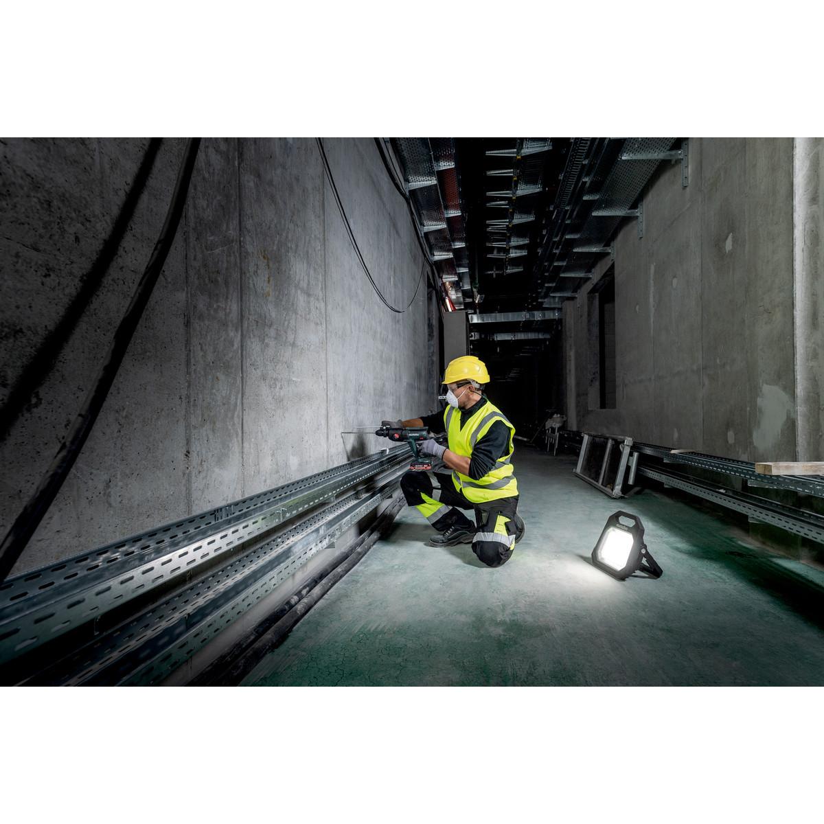 Metabo Akku-Baustrahler BSA 18 LED 10000 - Karton