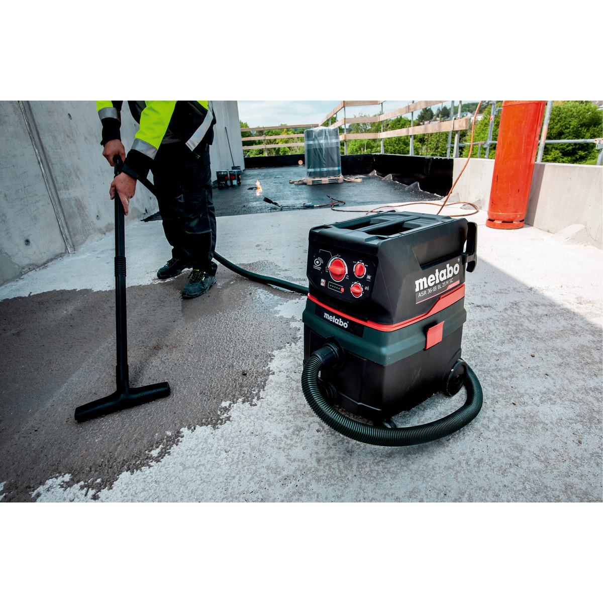 Metabo Akku-Sauger ASR 36-18 BL 25 M SC mit elektromagnetischer Abrüttlung - Karton