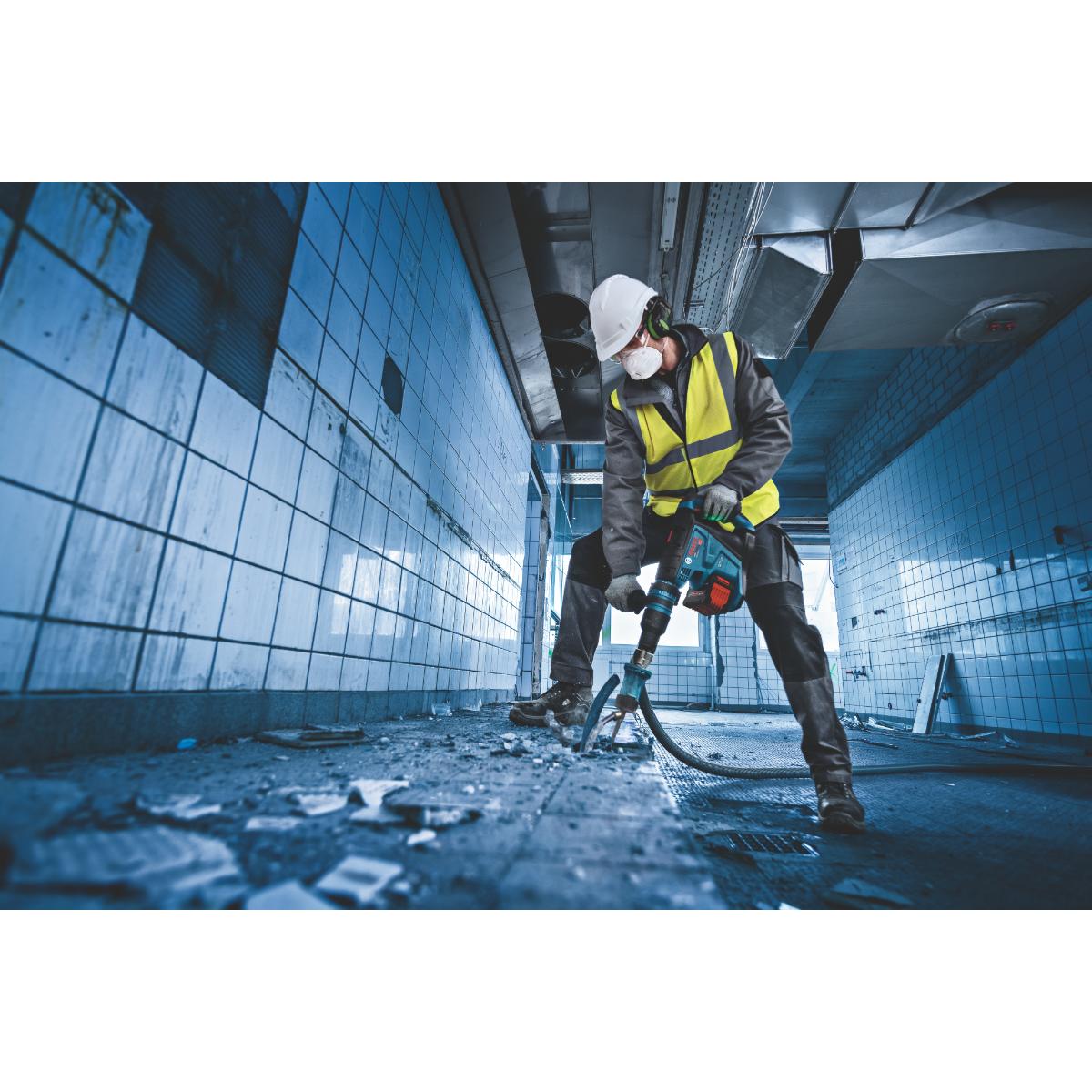 Bosch Bohrhammer mit SDS max GBH18V-40