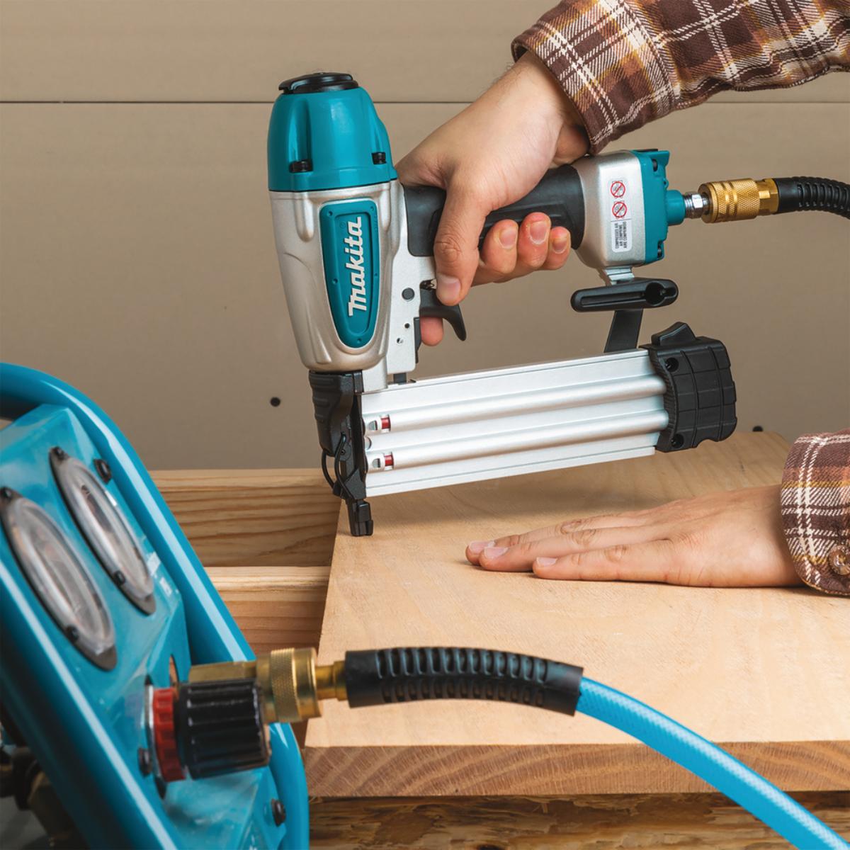 Makita Druckluftnagler 15-50 mm - 18 Ga - AF506