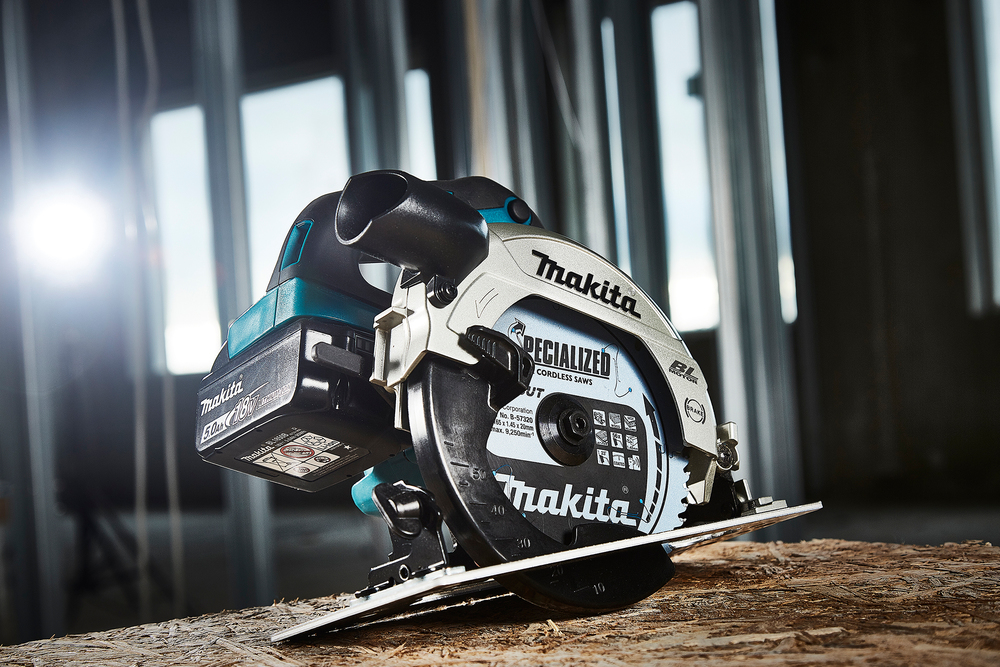 Makita Akku-Handkreissäge  - DHS660RTJ