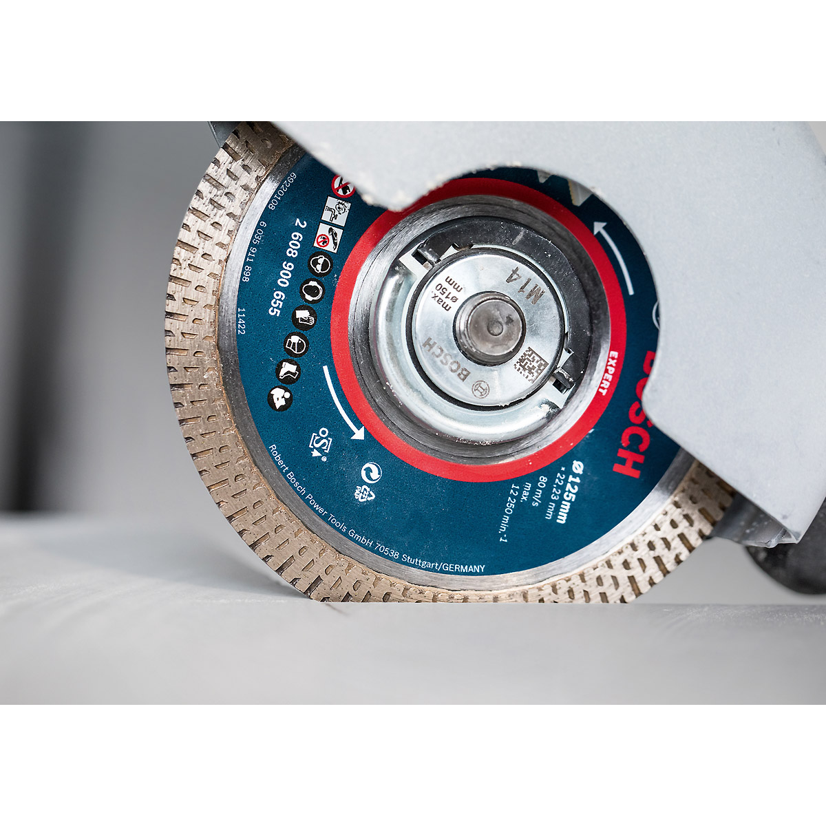 Bosch EXPERT HardCeramic Diamanttrennscheiben für kleine Winkelschleifer, Bohrungsdurchmesser (mm):2