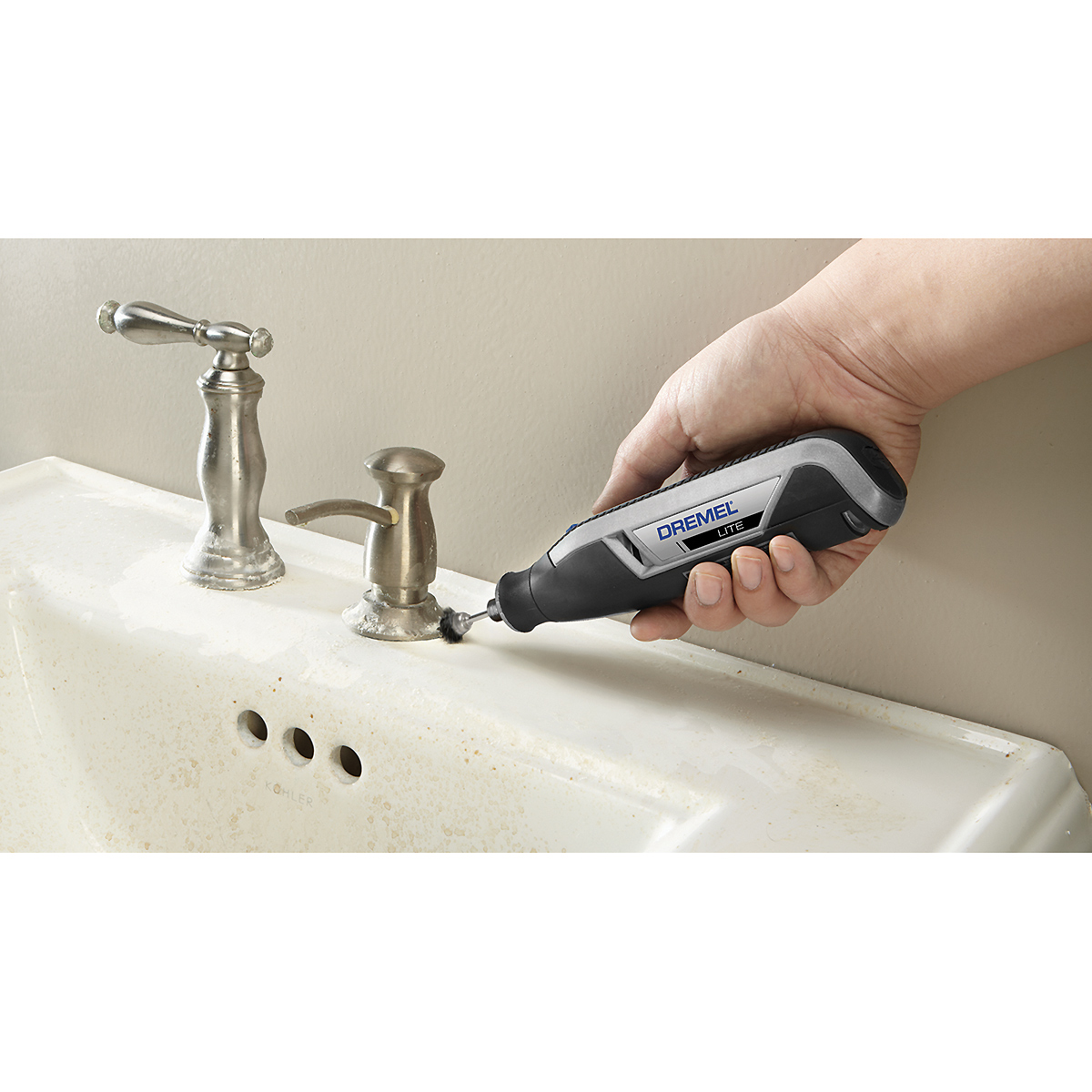 DREMEL 7760-15 Akku-Multifunktionswerkzeug 3,6 V mit 15 Zubehöre