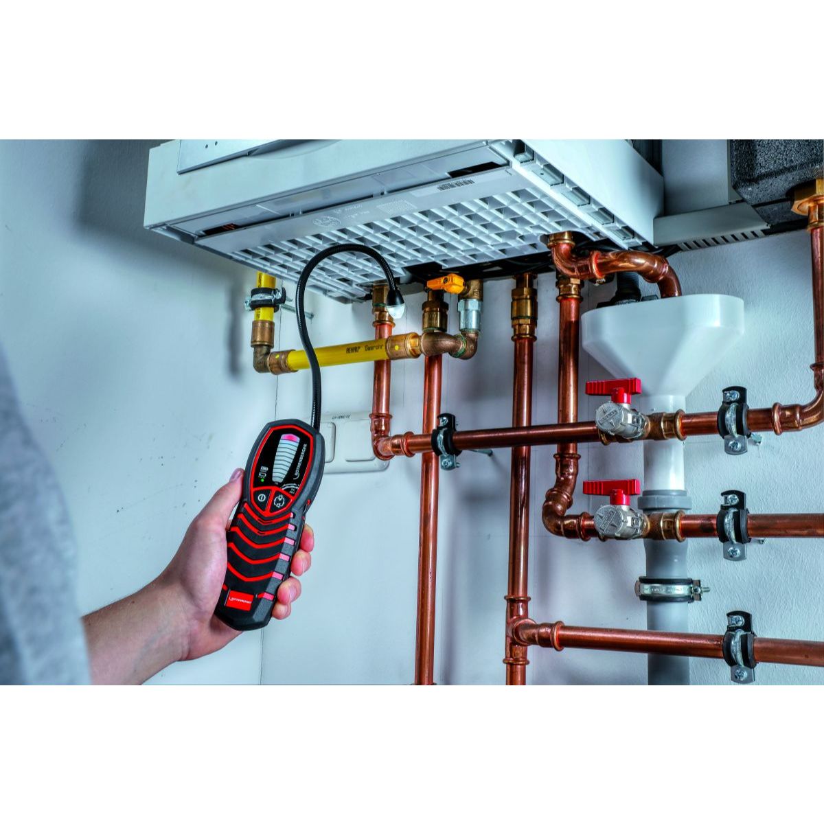 Rothenberger ROTEST Electronic 4 Gas-Leckortungsgerät, sicher verpackt im ROCASE 4212