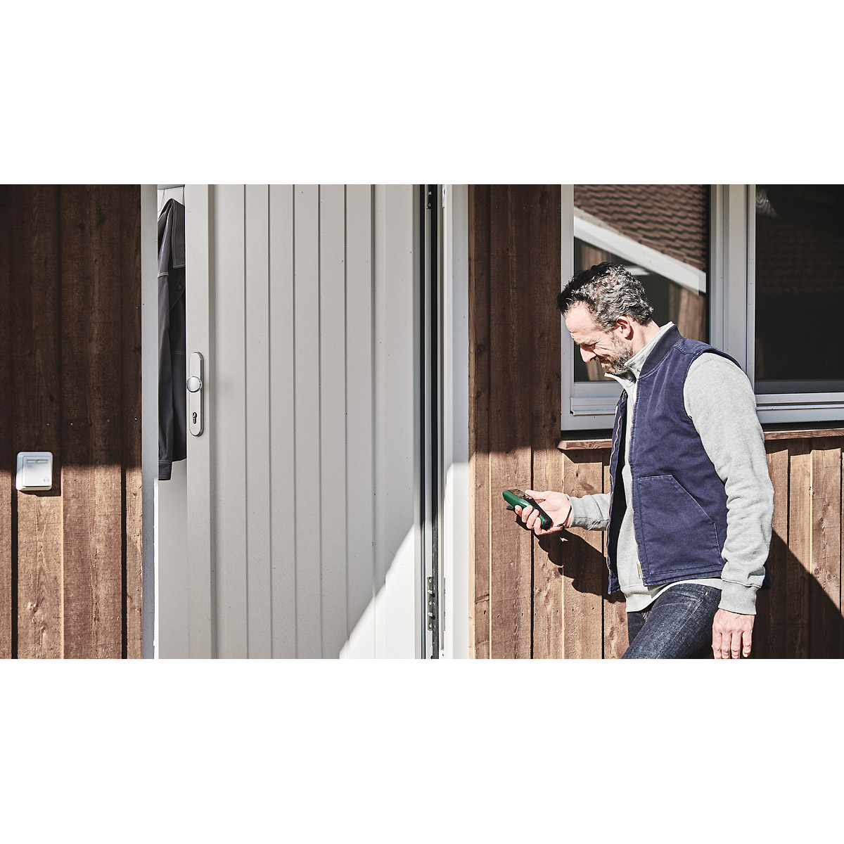Bosch Holzfeuchtigkeitsmesser UniversalHumid ECO- Lieferkarton