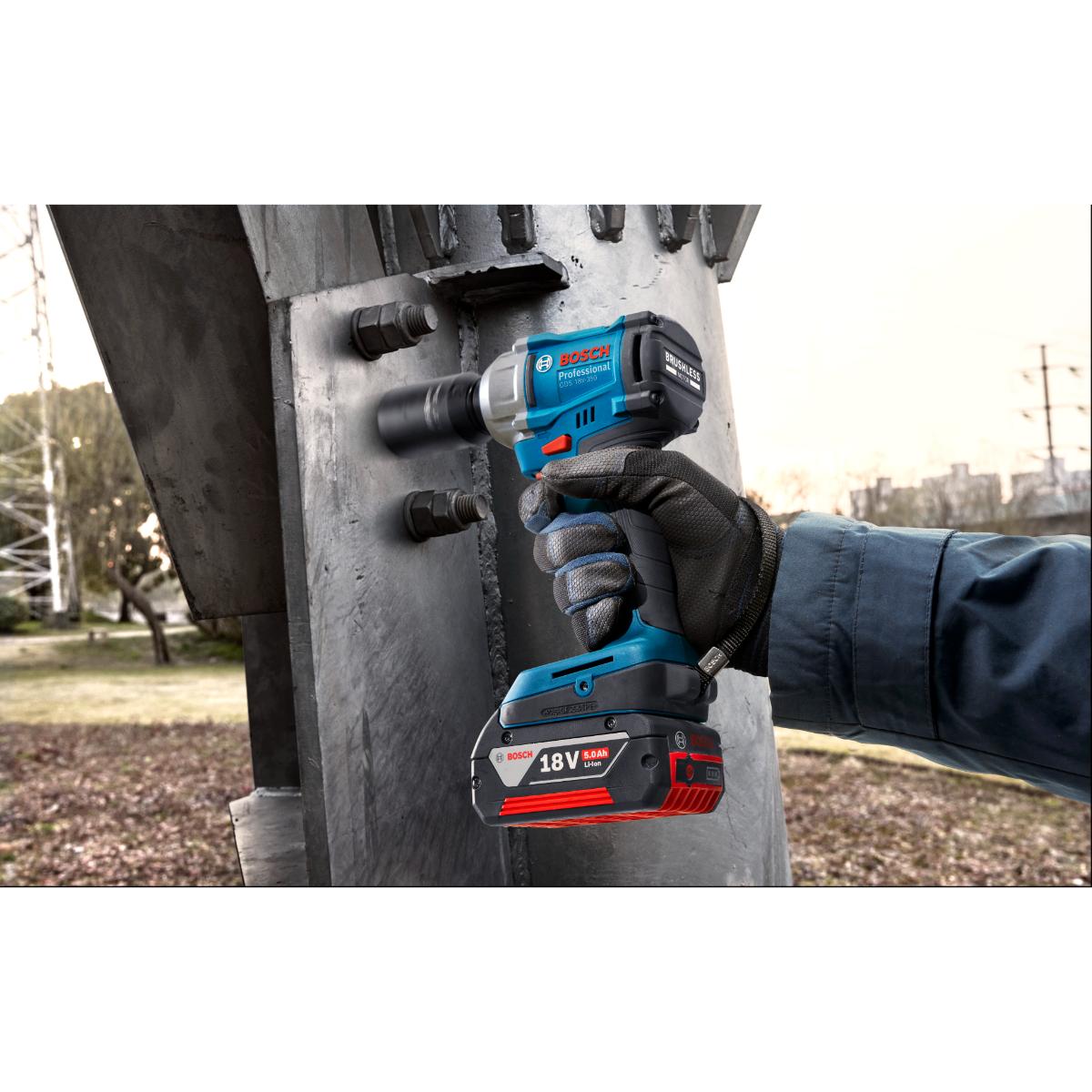 Bosch Akku-Drehschlagschrauber GDS 18V-350 in L-BOXX