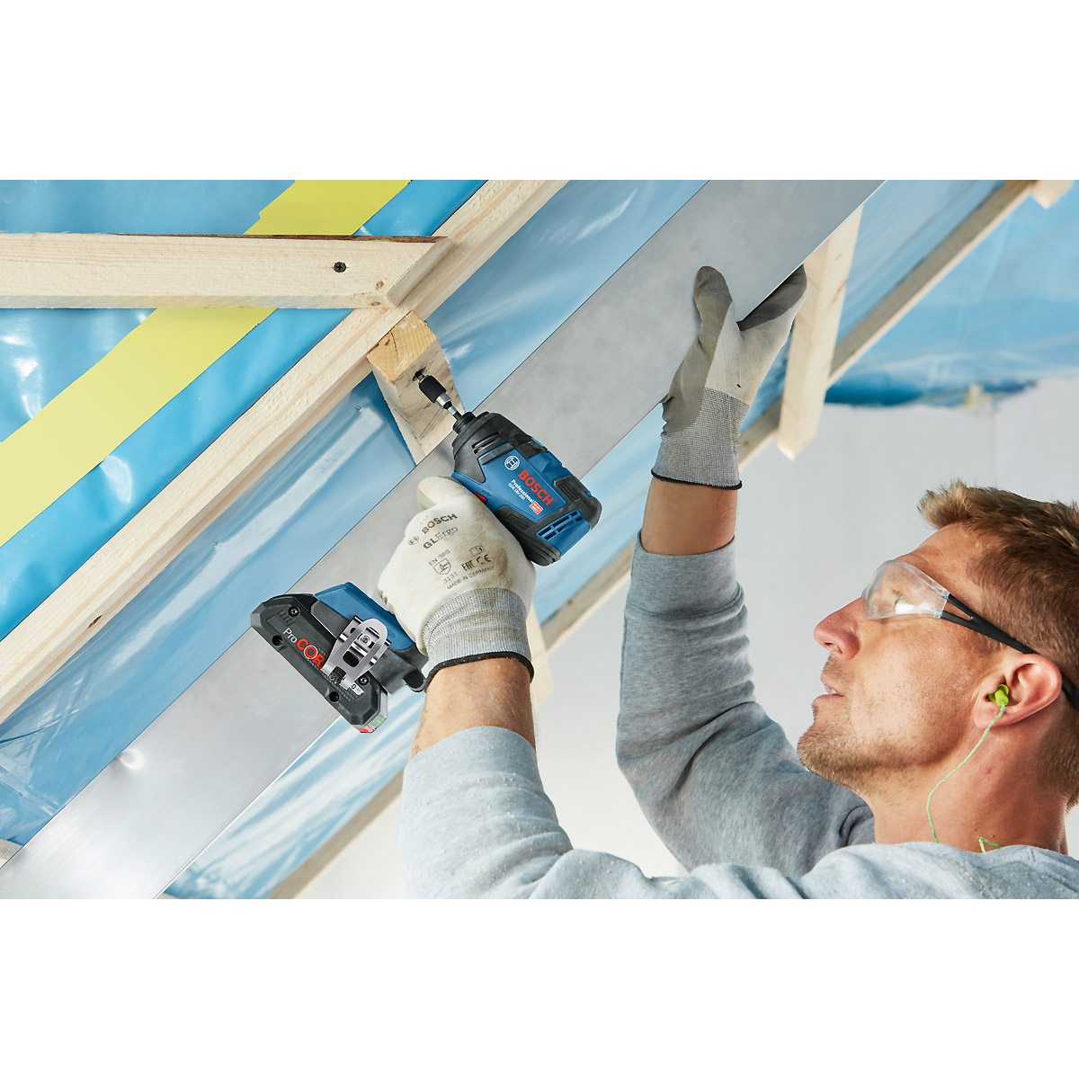 Bosch Akku-Drehschlagschrauber GDR B861718V-200 mit 2x Akku GBA 18V 4.0Ah in L-Case