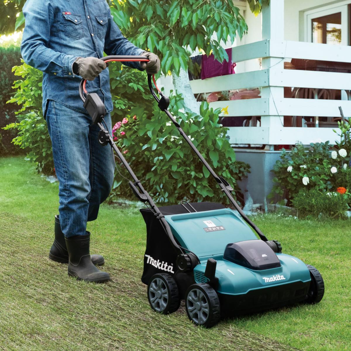 Makita Akku-Vertikutierer 18V, 32 cm, 30 l