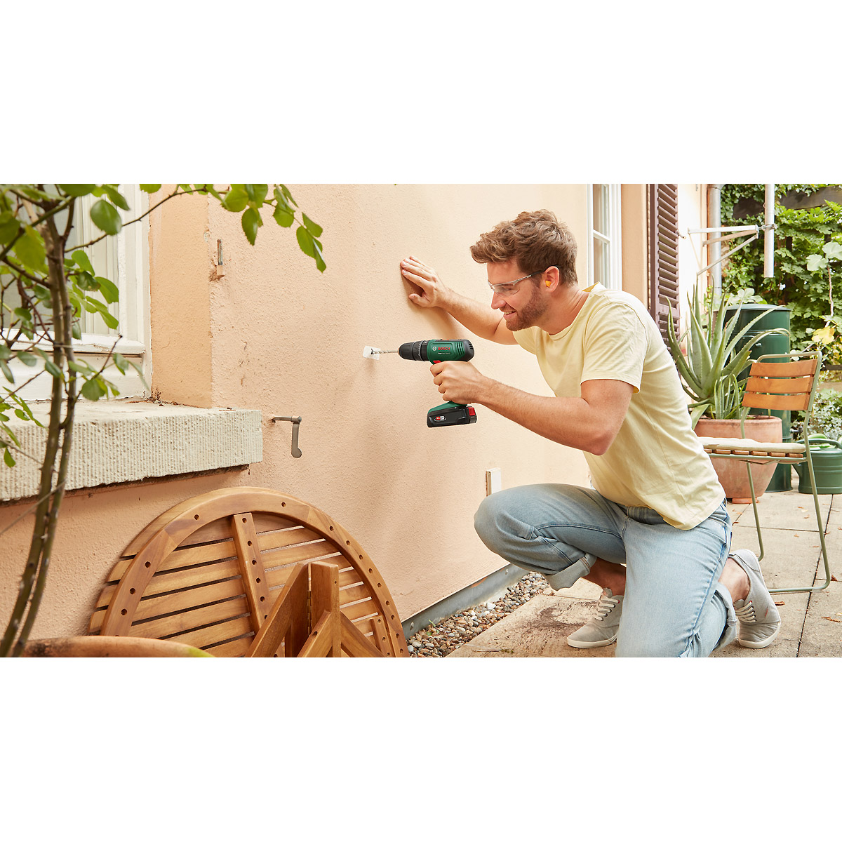 Bosch EasyImpact 18V-40 Akku-Schlagbohrschrauber mit Koffer