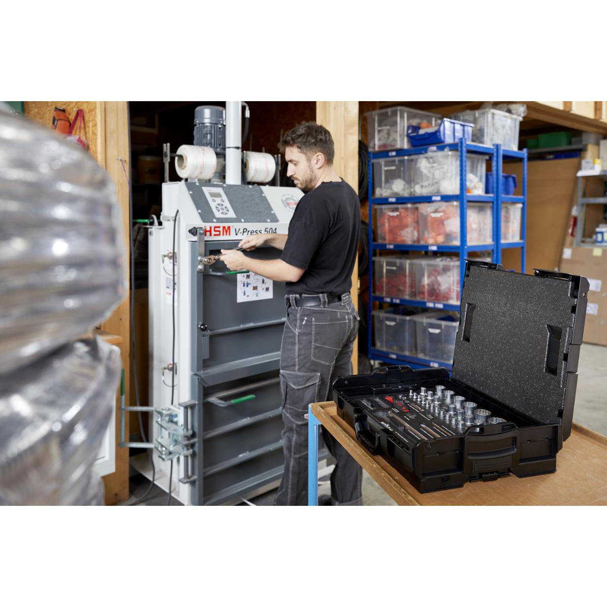 Wiha Steckschlüssel- und Bit Set 1/4 zoll und 1/2 zoll 60-teilges Set mit L-Boxx
