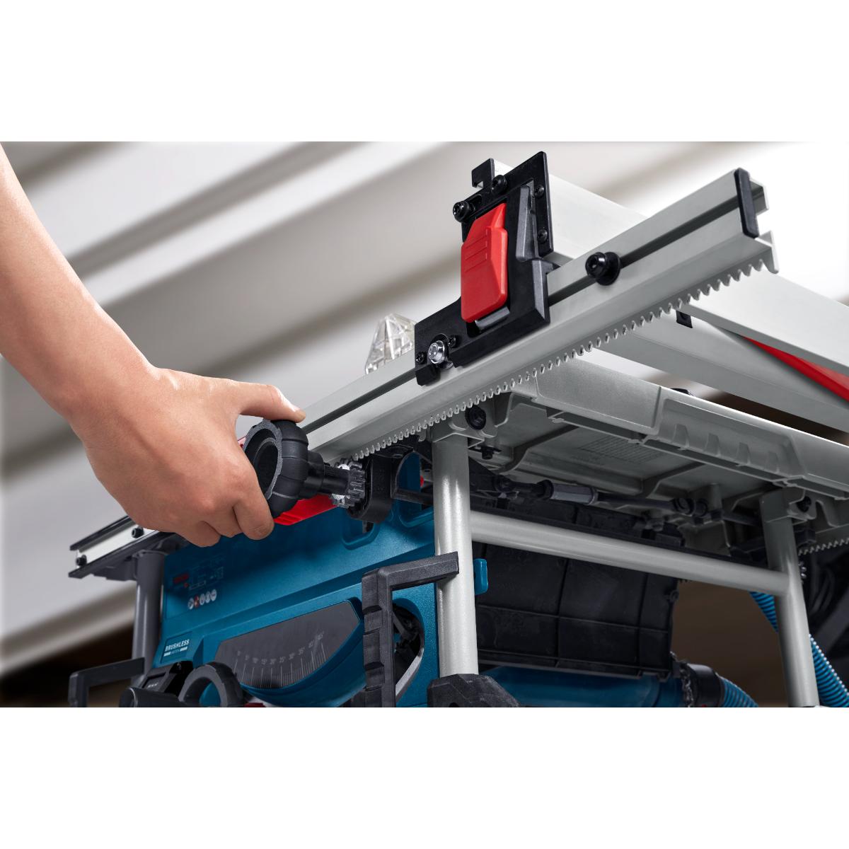 Bosch Akku Tischsäge GTS 18V-70