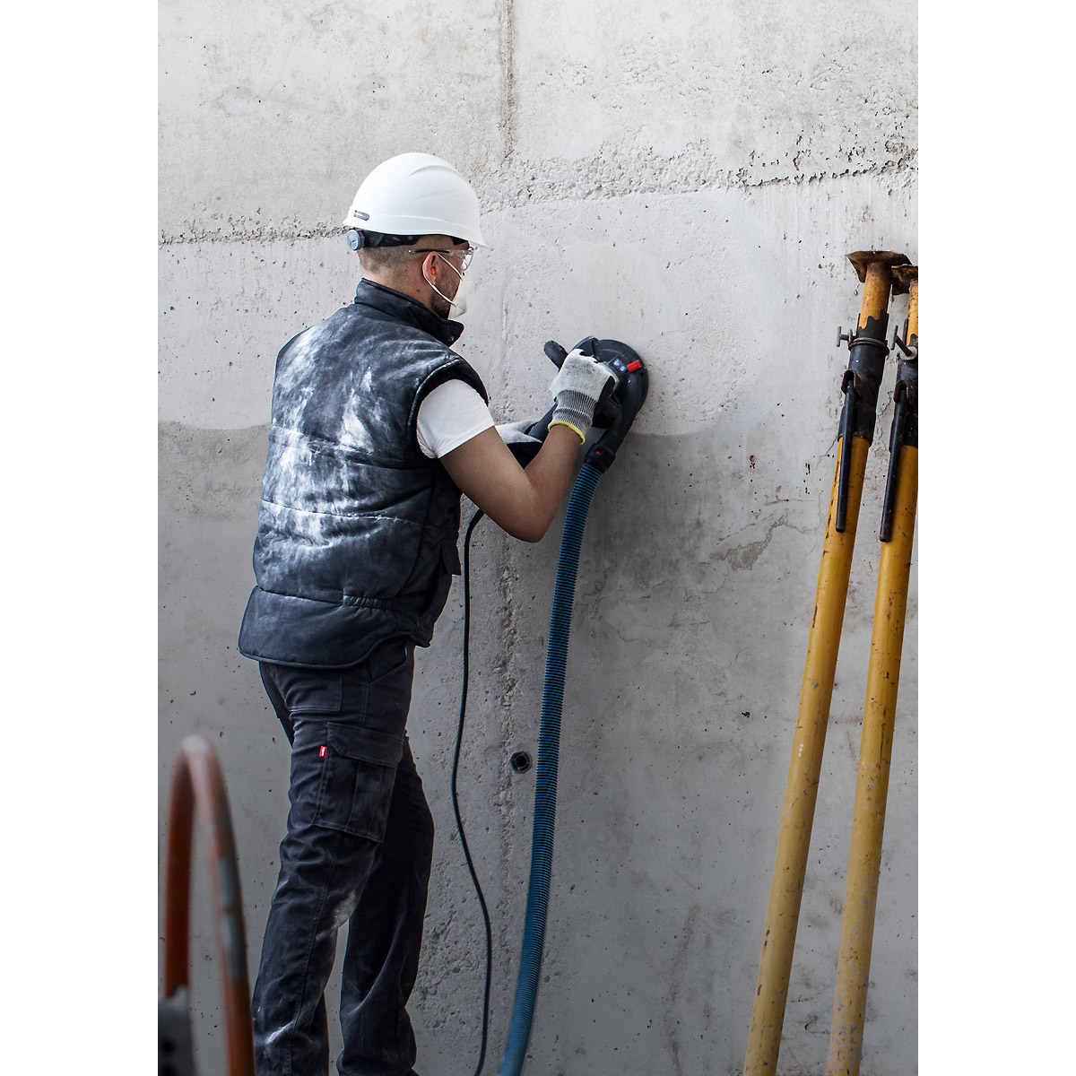 Bosch EXPERT Concrete Diamanttopfscheibe, für Betonschleifer und Winkelschleifer, Durchmesser (mm):1