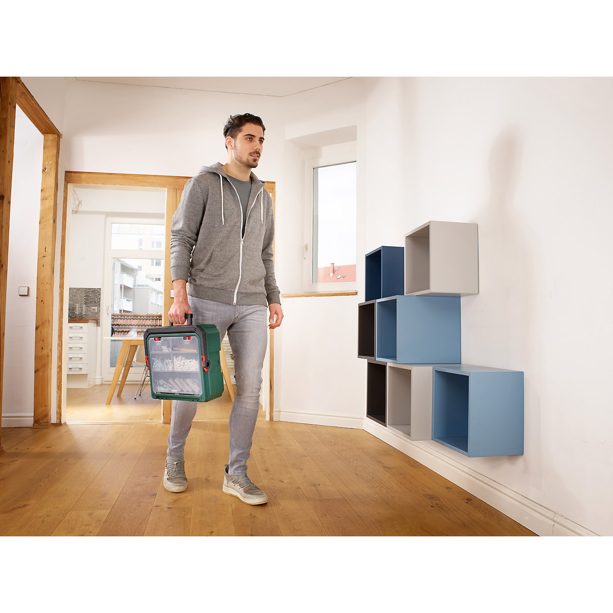 Bosch Akku-Zweigang-Schlagbohrschrauber UniversalImpact 18V + SystemBox 2
