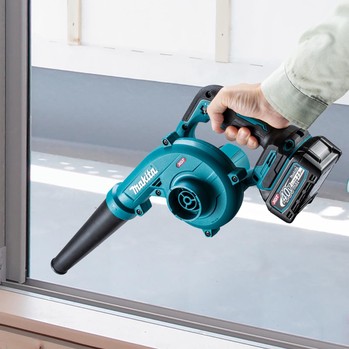 Makita Akku-Gebläse 40V max, 3,0 - 3,2 N, 3,5 - 3,6 m³/min, 99 m/s