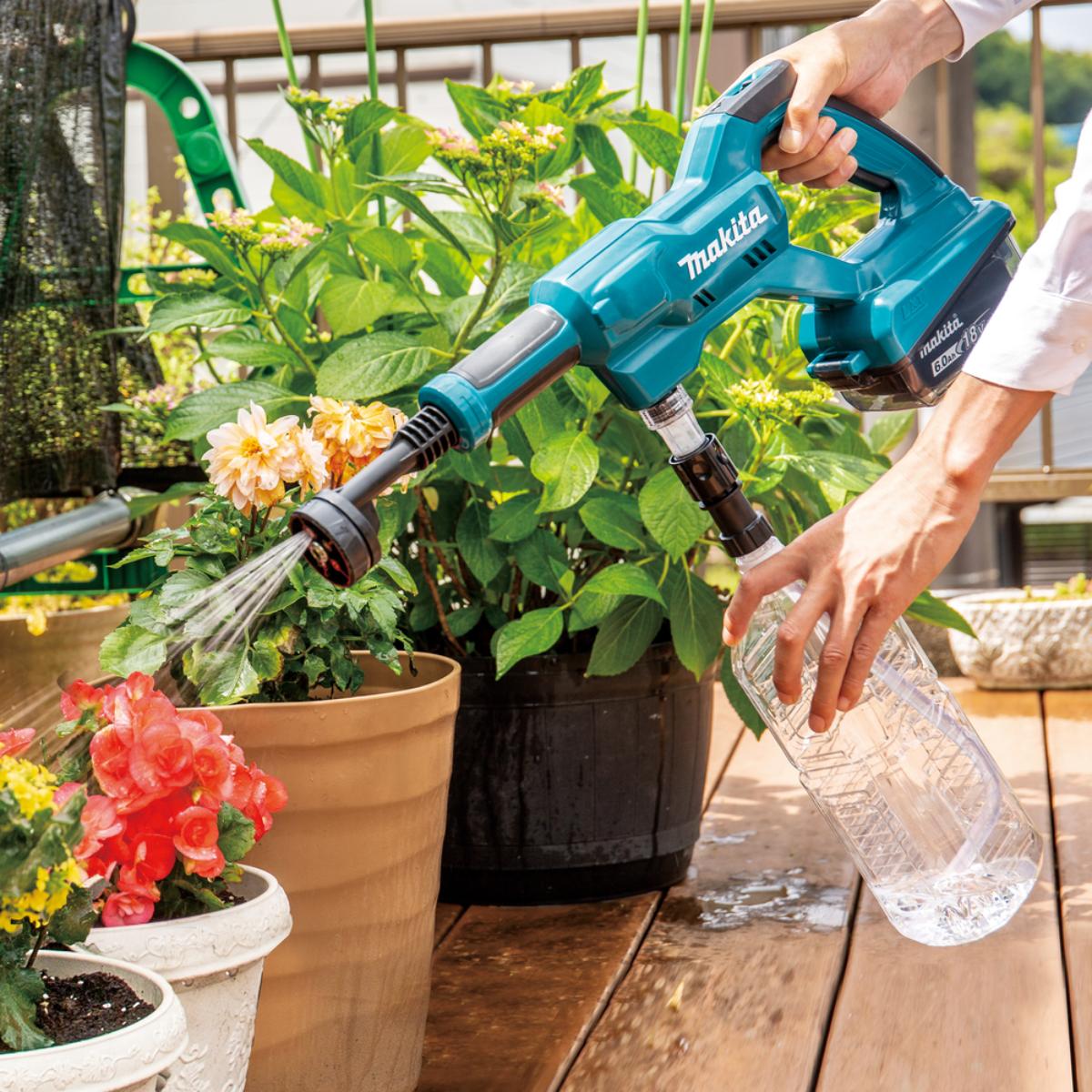 Makita Wasserflaschenadapter für DHW180 - LX00000004
