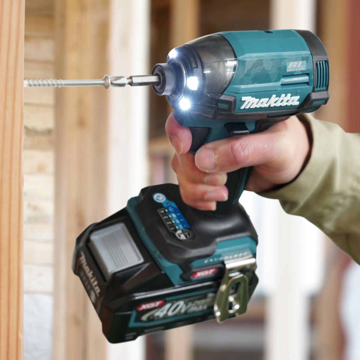 Makita Akku-Schlagschrauber XGT - 40V max. - 1/4 Zoll - 170 Nm - 0-3.700 U/min - TD002GD202