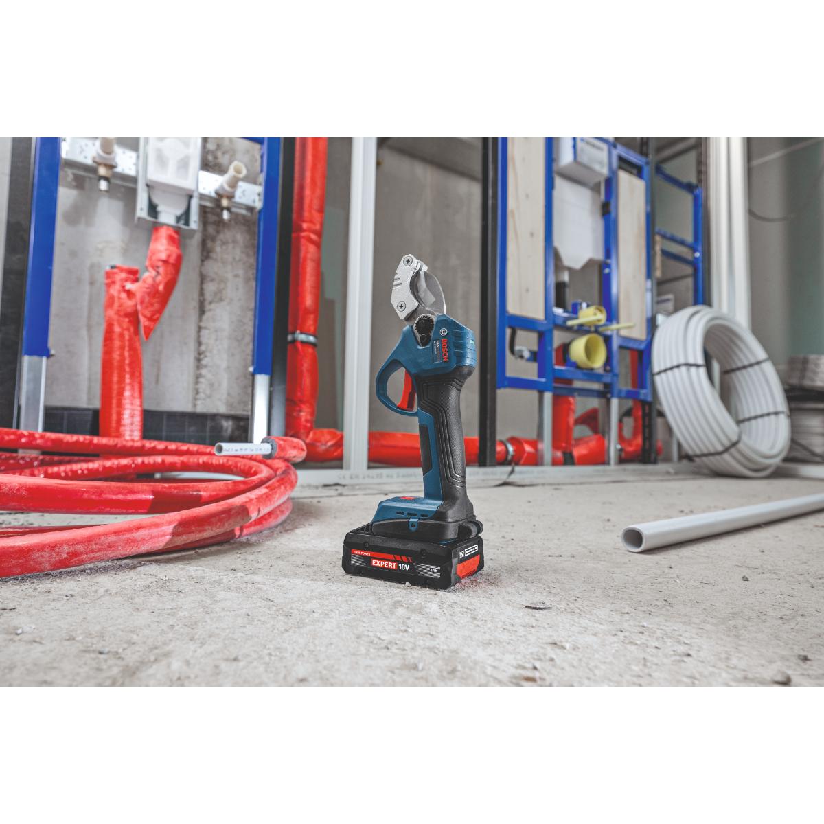 Bosch Akku-Rohrschere GPC18V-32P