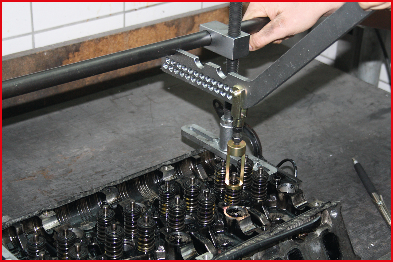KS Tools Ventil-Montagebrücken-Satz,15-tlg