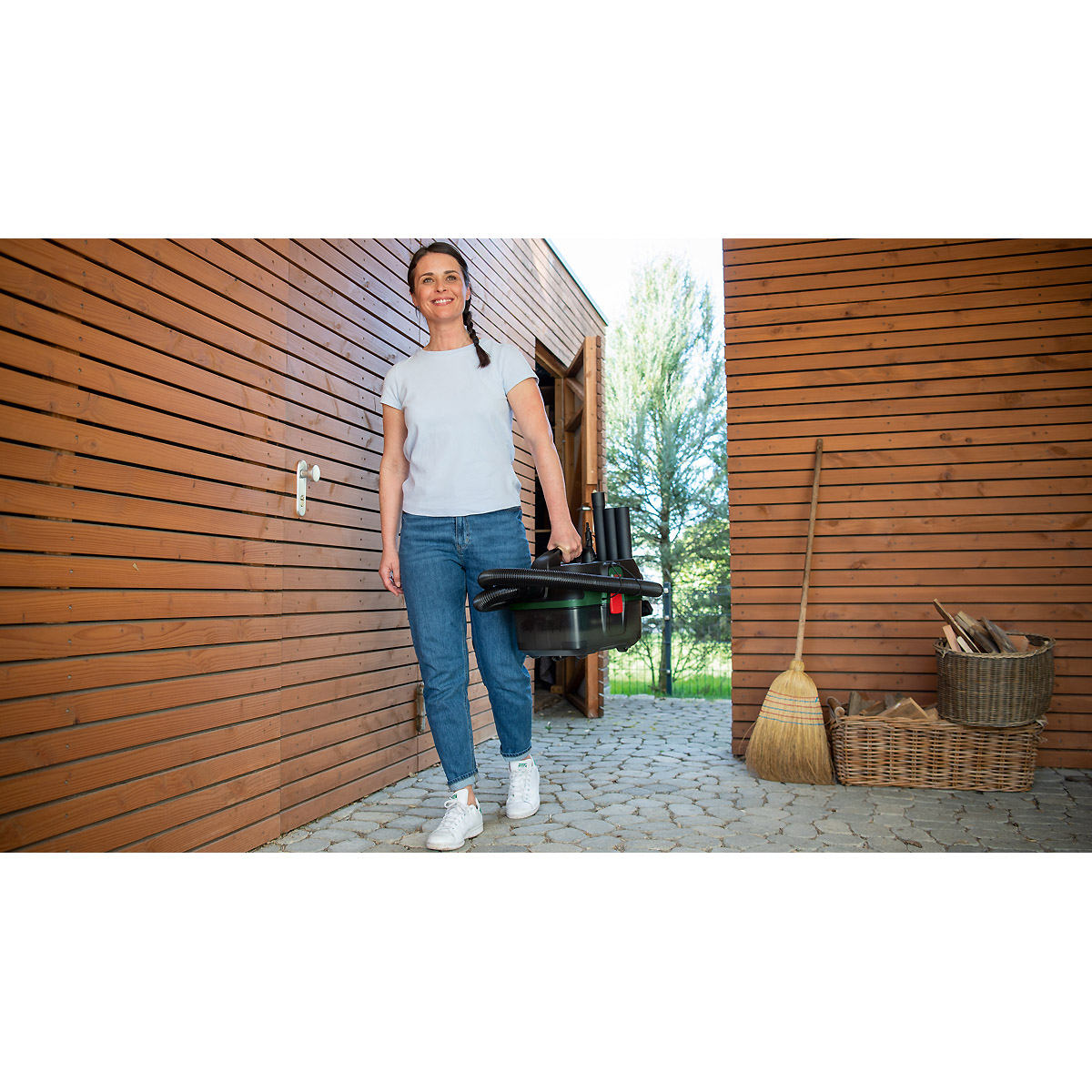 Bosch Nass- und Trockensauger AdvancedVac 18V-8