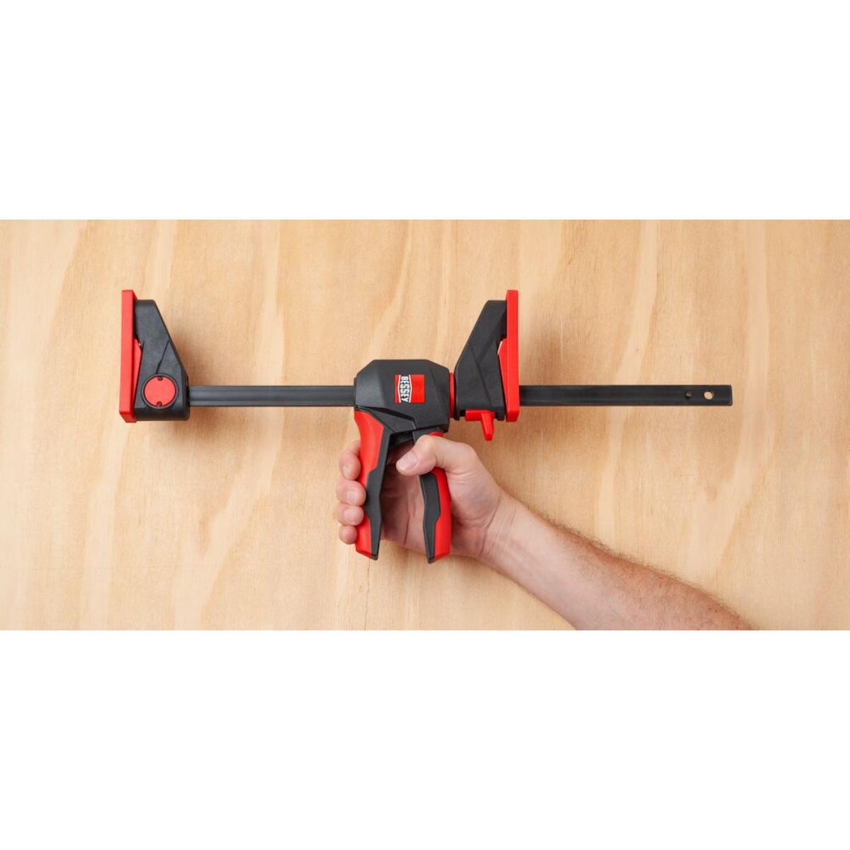 Bessey Einhandzwinge mit drehbarem Griff EZ360