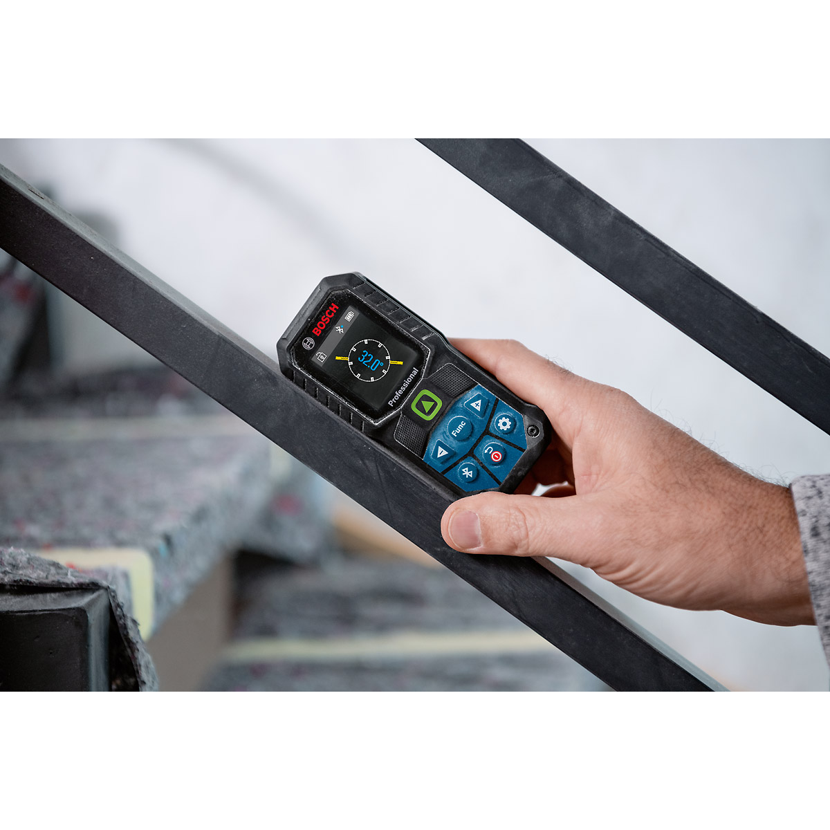 Bosch Laser-Entfernungsmesser GLM 50-27 CG mit BA 3.7V 1.0Ah A und USB-C-Kabel