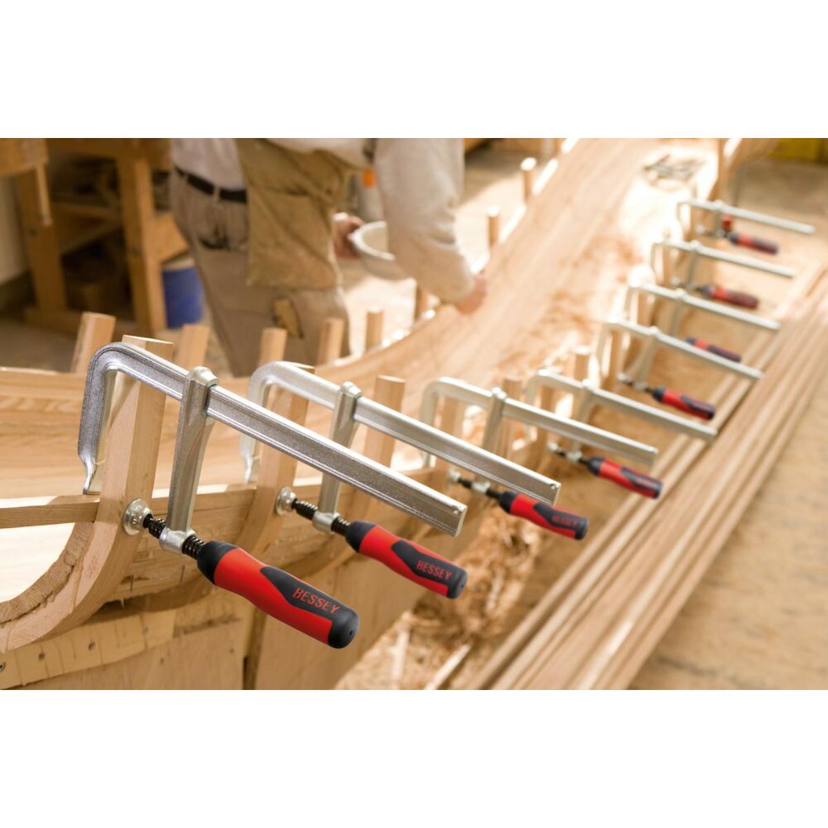 Bessey Original Ganzstahl-Schraubzwinge GZ mit 2-Komponenten-Kunststoffgriff