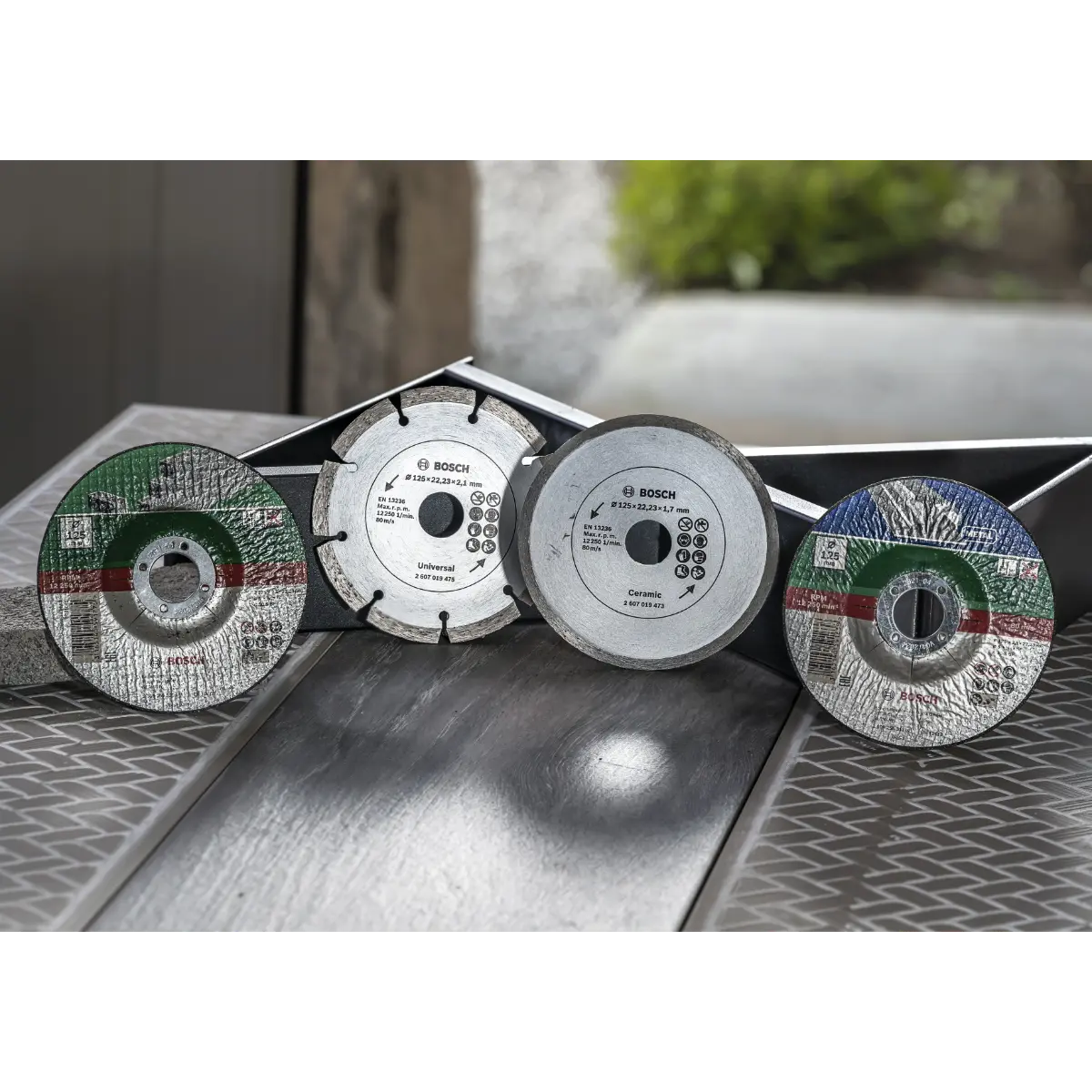 Bosch Trennscheiben-Set gekröpft für Metall D= 125 mm, 5-tlg.