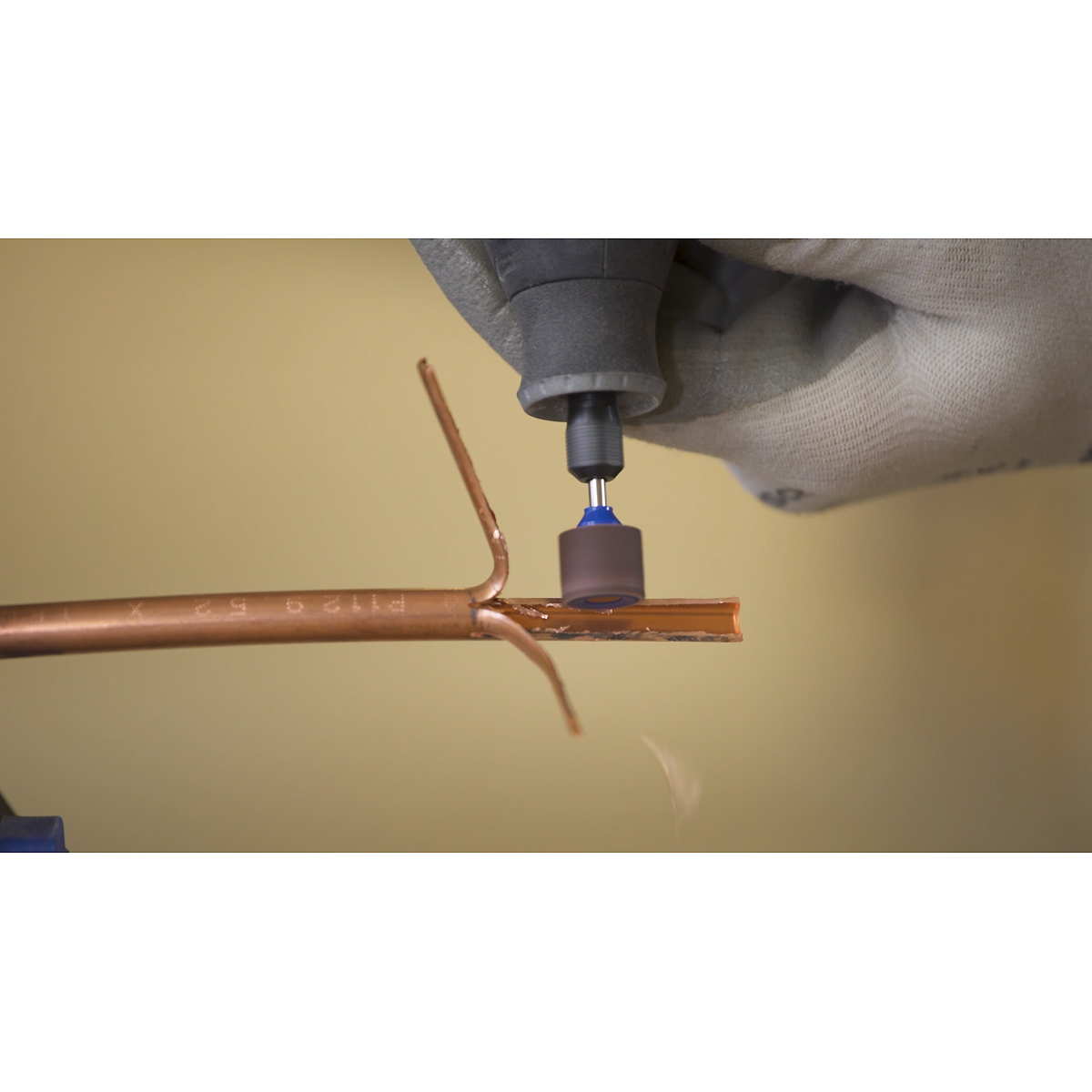 DREMEL SC407 EZ SpeedClic Aufspanndorn Ø 13,0 mm + 408 Schleifband, Körnung 60 + 432 Schleifband Ø 1