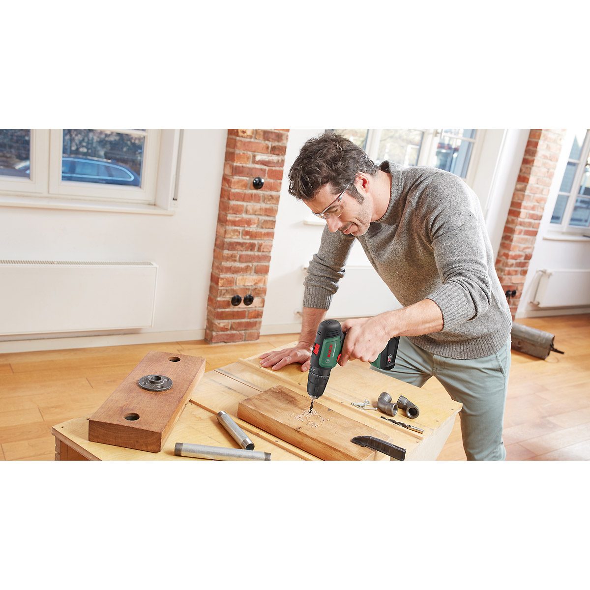 Bosch Akku-Schlagbohrmaschine UniversalImpact 18V + SystemBox