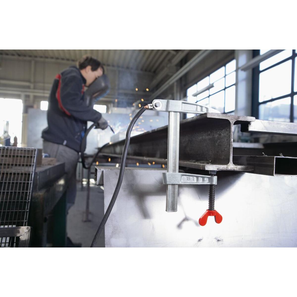 Bessey Polschweißzwinge LP / TP mit Flügelschraube Kabelentlastung am Schienenende / Ring-Innendurch