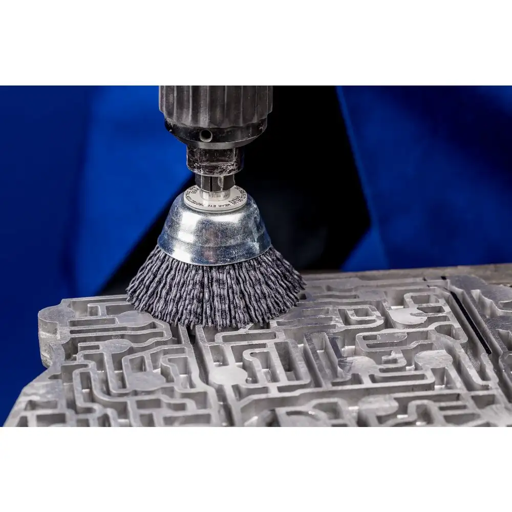 PFERD TOOLS Topfbürste ungezopft TBU SiC-Filament