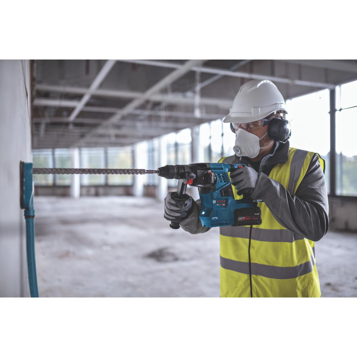 Bosch Bohrhammer mit SDS plus GBH18V-28F, 2x EXBA18V-80 in L-BOXX