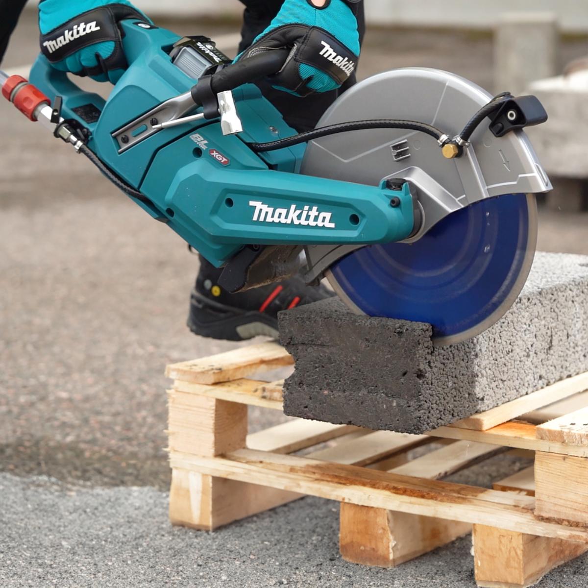 Makita Akku-Trennschleifer 305 mm - 121 mm - CE004GZ