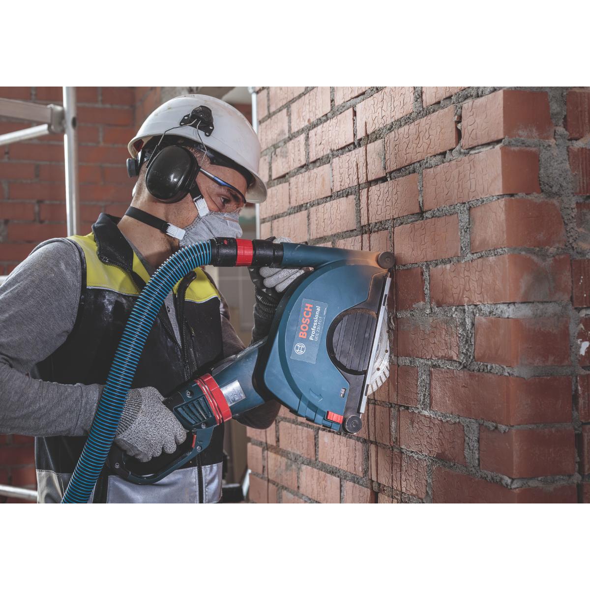 Bosch EXPERT MultiMaterial X-LOCK Diamanttrennscheiben, 22,23 x 2,4 x 12 mm