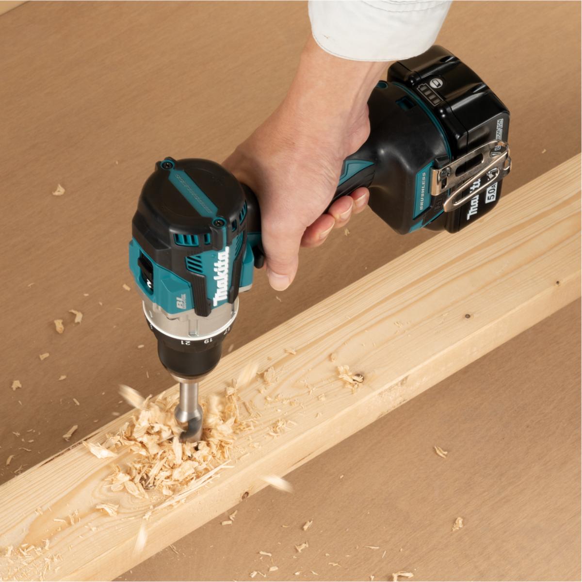 Makita Akku-Bohrschrauber 18V - max. 110 Nm - 0-1.800 U/min - DDF489RTJ