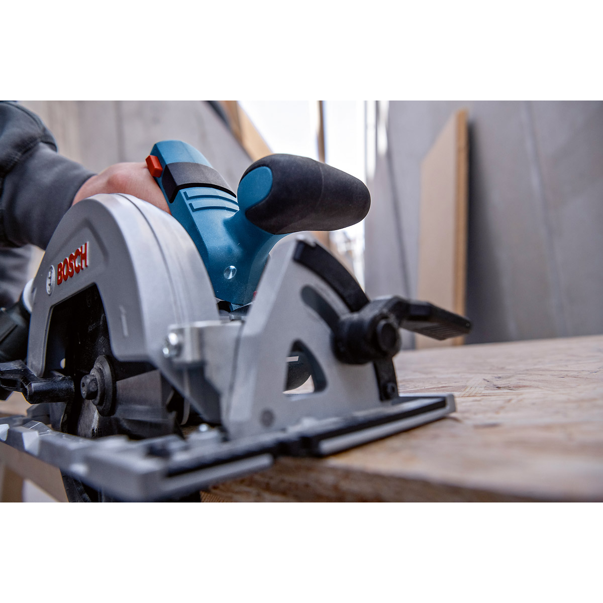 Bosch Akku-Kreissäge GKS 18V-57-2, 2 x Akku ProCORE18V 5.5 Ah, Ladegerät, L-BOXX